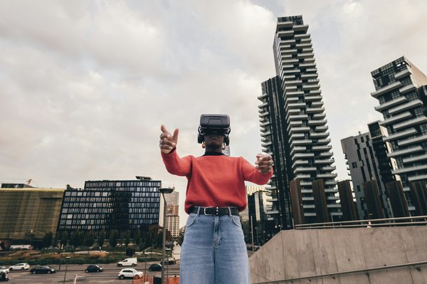 Discover stylish techwear for urban and outdoor adventures